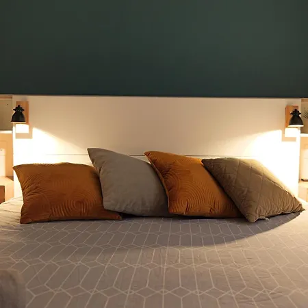 Eco-appart'hotel - Jdp * Ruan